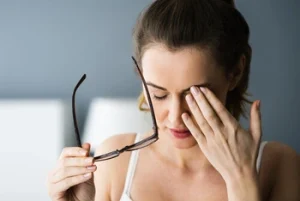 does smoking make pink eye worse pain does smoking make pink eye worse pain